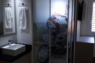 Photo 100