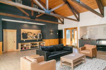 Hotel Interior 17 of 55