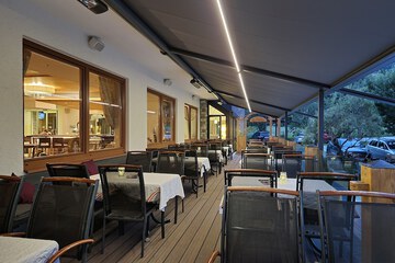 Sundeck