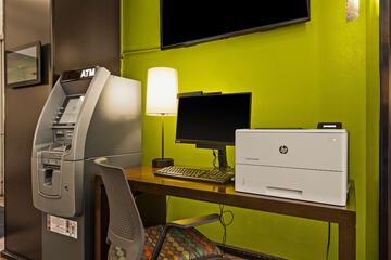 Business Center 64 of 64