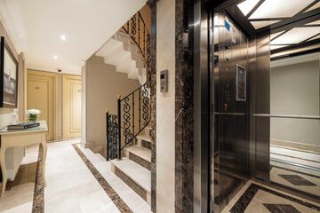 Elevator