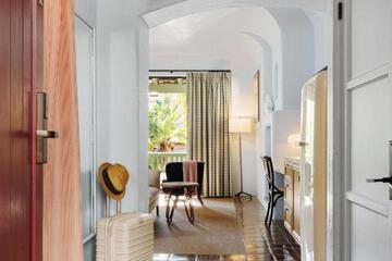 Spanish Garden Inn