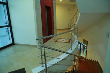 Photo 33