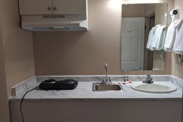 Private kitchenette