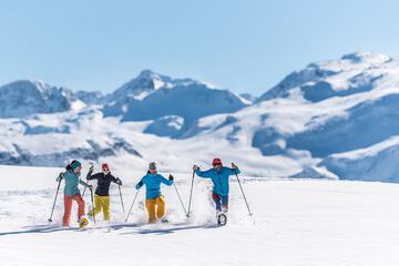Snow and ski sports