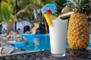 Poolside bar