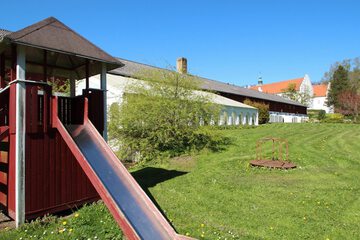 Children's play area - outdoor