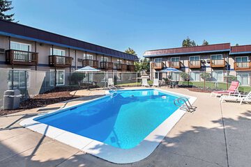Rodeway Inn Enumclaw Mount Rainier-Crystal Mountain Area