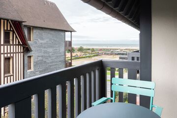 Beach/ocean view