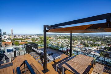 Sundeck
