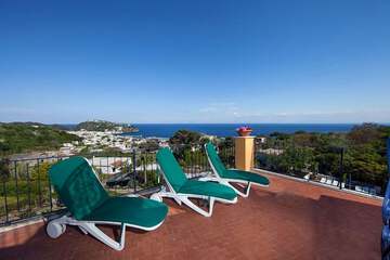 Sundeck