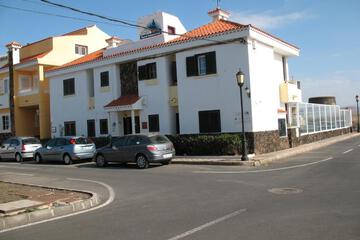Photo 33