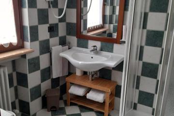 Photo 51
