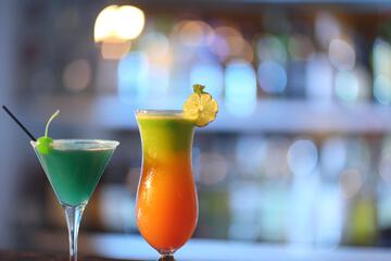 Poolside bar