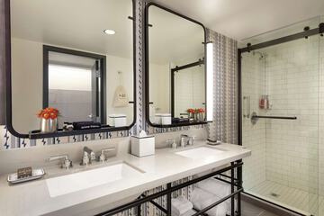 Bathroom shower