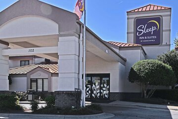 Sleep Inn & Suites Spring Lake - Fayetteville near Fort Bragg
