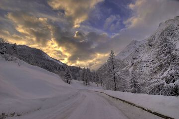 Skiing