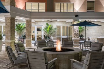Hotel 5 of 59