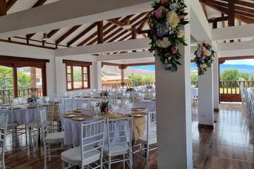 Reception hall