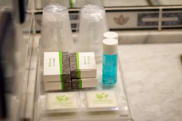 Bathroom amenities