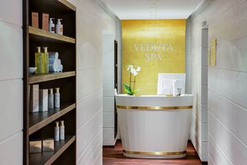Spa reception