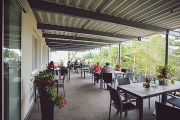 Sundeck