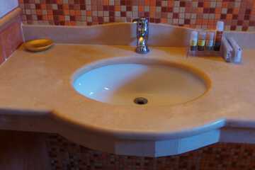 Bathroom sink