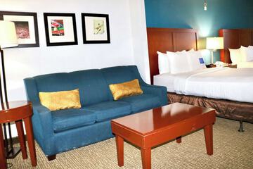 Room 13 of 51