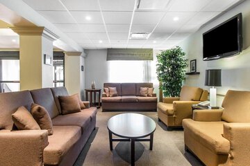 Sleep Inn & Suites