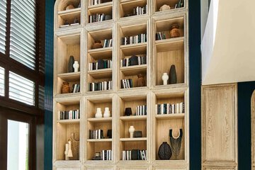 Hotel Interior 4 of 33