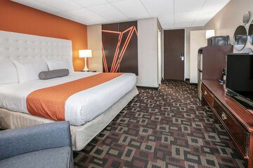 Howard Johnson by Wyndham Oklahoma City Airport / Fairgrounds