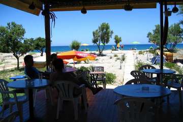 Snack bar