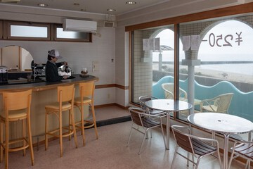 Cafe