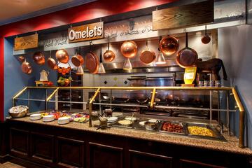 Breakfast/Coffee Service 100 of 115