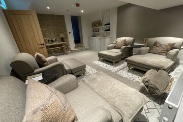 Spa reception