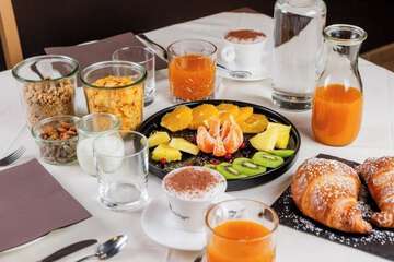 Breakfast meal