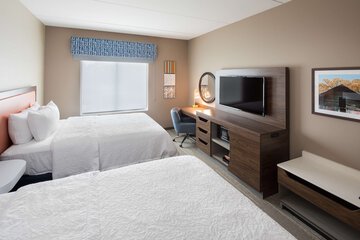 Room 19 of 33