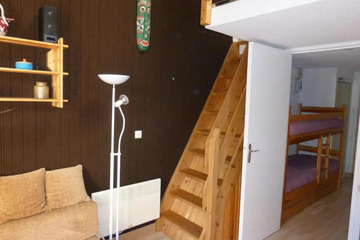 hotel_rooms