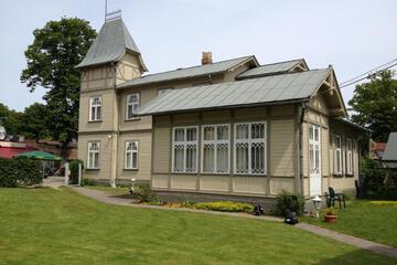 Photo 5