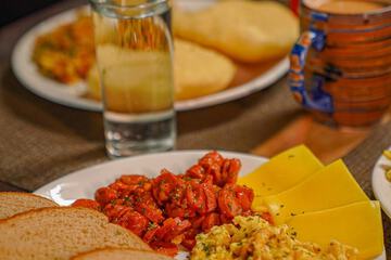 Breakfast meal