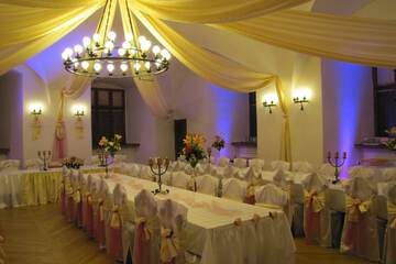 Indoor wedding