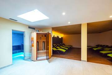 Steam room