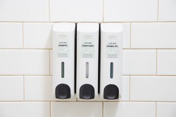 Bathroom amenities