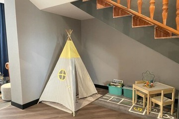 Children's play area - indoor