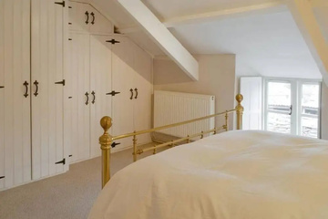 guest_rooms