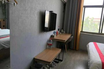 Photo 33
