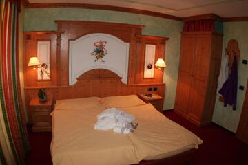 Photo 44
