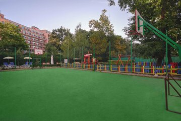 Sport court