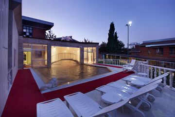 Sundeck