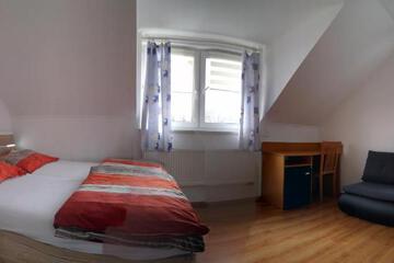 Photo 33
